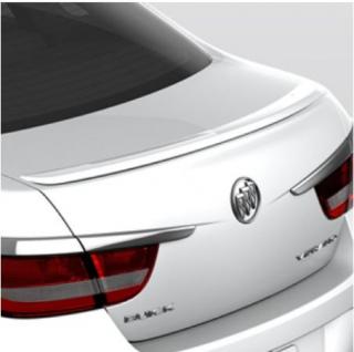Buick Verano Sada spoileru pro instalaci na povrch v bílé barvě Summit