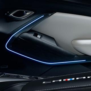 Chevrolet Camaro 6.gen Balíček interiérového spektrálního osvětlení v nočním tmavém provedení