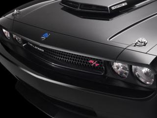Dodge Challenger hood pin kit černý