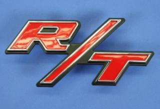 Dodge Charger LD Znak R/T červený