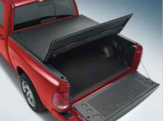 Dodge RAM 1500 DS Kryt zavazadlového prostoru 82216335AA