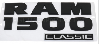 Dodge RAM 1500 DS Nápis RAM 1500  CLASSIC černý right
