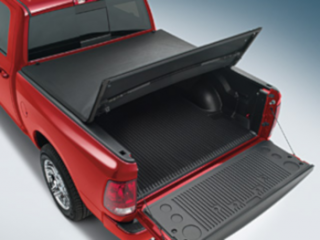Dodge RAM DT Kryt zavazadlového prostoru