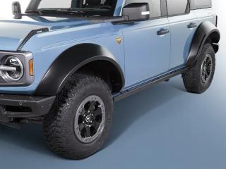 Ford Bronco 6.gen 4dílné předmontované blatníky Extend-A-Fender