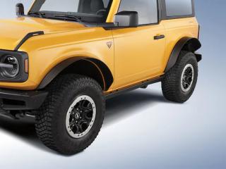 Ford Bronco 6.gen Odnímatelné blatníky ve stylu ocelové základny