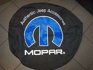 Jeep Wrangler kryt rezervy MOPAR 16´