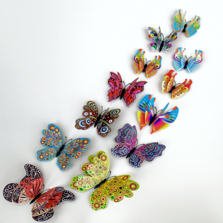 Falmatrica  Reális műanyag 3D pillangók, dupla szárnyakkal - színes  12db 6-12 cm