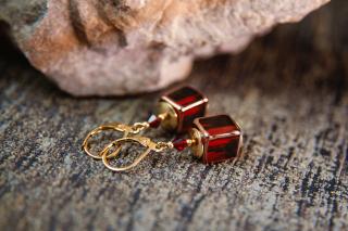 Ruby Elegance fülbevalók  Lampglas gyöngyökből