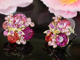 Swarovski kristályos fülbevaló Pink szinű kövekkel