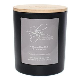 Illatgyertya CHAMOMILE & CEDAR, égési idő 45 óra, Isle of Skye Candle Company