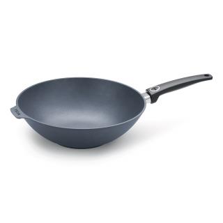 Wok DIAMOND LITE 32 cm, indukciós, rozsdamentes acél fogantyúval, titán bevonattal, WOLL