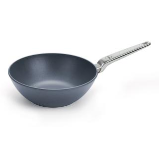 Wok DIAMOND LITE PRO 26 cm, rozsdamentes acél fogantyúval, titán bevonattal, WOLL