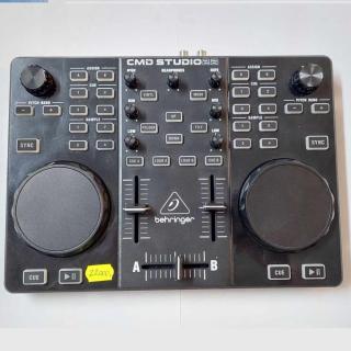 Behringer CMD STUDIO 2A DJ kontroller (Használt cikk)