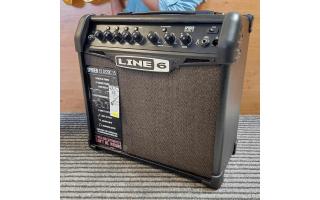 Line6 Spider Classic 15 modellező 1x8" 15W erősíttő (Használt cikk)
