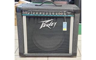 Peavey Express 112 65 wattos 1x12 gitárkombó (Használt cikk)