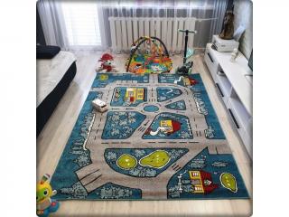 GYEREK SZŐNYEG KIDS KÉK F304A-FMC11 Méretek: 140 x 190
