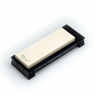 SUEHIRO New Cerax japán kétoldalas fenőkő állvánnyal - 1000 és 3000-es szemcseméret