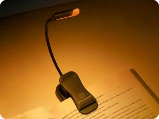 Glocusent újratölthető mini lámpa klipszel 40lm, 650mAh, 5V, 1800K/3400K/6000K [067580]