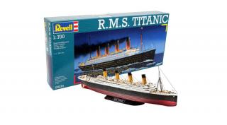 Revell Hajó Makett: R.M.S. Titanic 05210