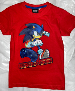 Sonic a Sündisznós Piros Póló: 4 évesre