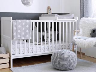 2az1-ben Classic Cot Bed kiságy 140x70 Tároló fiók: Tároló fiók nélkül