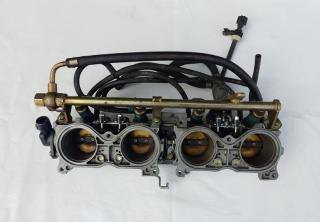 Honda CBR 854 RR Fojtószelep + Injektorok  (HONDA CBR 954 RR  )