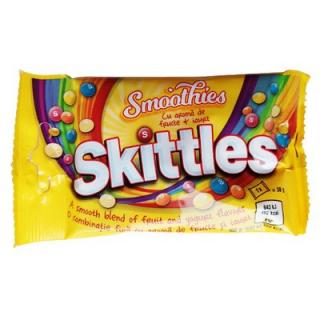Skittles Smoothies rágócukorkák gyümölcs és joghurt ízesítéssel 38g