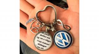 " Ne feledd: Belőled csak egy van, a világon. Vezess óvatosan! Szükségem van rád." feliratos kulcstartó Volkswagen jellel.