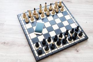 Fa verseny sakk-készlet