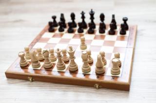Gróf fa sakk-készlet