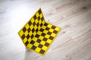 Összecsukható sakktábla (sárga-barna, kétoldalas)