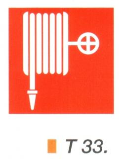 t33_Tüzivíz tömlö helyét jelölö tábla