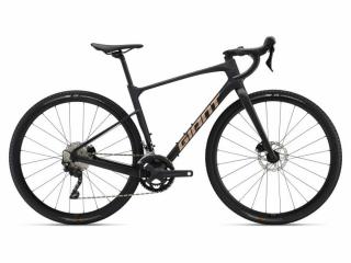 Giant Revolt Advanced 3 2022 férfi Gravel Kerékpár carbon ML