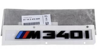 Gyári BMW "M340i" színes-fekete Performance csomagtartó felirat G20-ra 51142472849