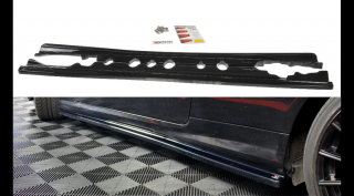 Mercedes C207 W207 AMG-LINE 2009-2012 Maxton Design Lakkozott fekete küszöb spoiler