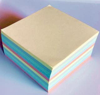 Kockatömb 10cm. x 10cm. x 500 lap, pasztell, színes