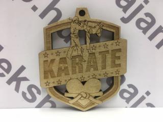 Karate aranyérem