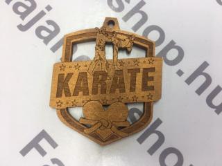 Karate bronzérem