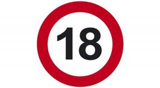 18-as sebességkorlátozó szülinapi tábla