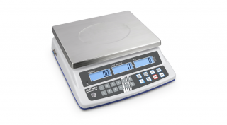 KERN CPE 30K-3 (30kg/1g) akkumulátoros darabszámláló digitális asztali mérleg ellenőrző méréssel