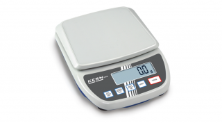 KERN EMS 12K0.1 (12000g/0,1g) digitális asztali mérleg sok funkcióval, adapterrel