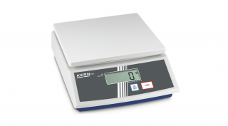 KERN FCE 6K2N (6000g/2g) 252×228 mm tálcájú digitális asztali mérleg akár 4 év garancia