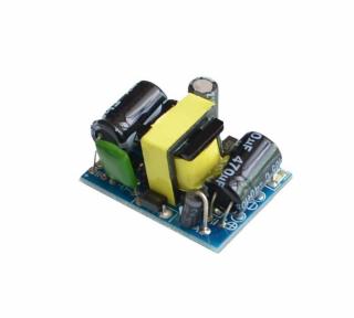 5V 700mA (3.5W) izolált tápegység modul AC-DC Step- Down modul 220V - 5V