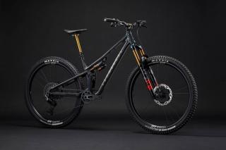 2023 COMMENCAL T.E.M.P.O. T-TYPE CRACKLED BLACK Enduro Kerékpár