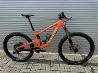 2023 Santa Cruz Bronson  CC Enduro Kerékpár