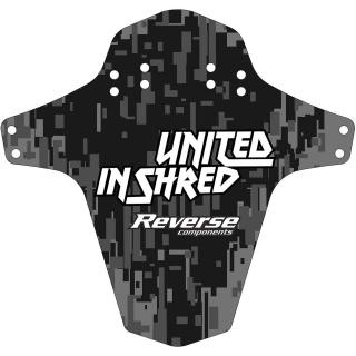 Reverse United in Shred Digi-Camo Sárvédő