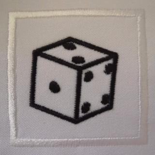 Dobókocka ovis jel - Felvarrható, hímzett óvodai jel 5x5 cm