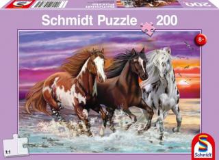 Trio of wild horses, 200 pcs (56356)